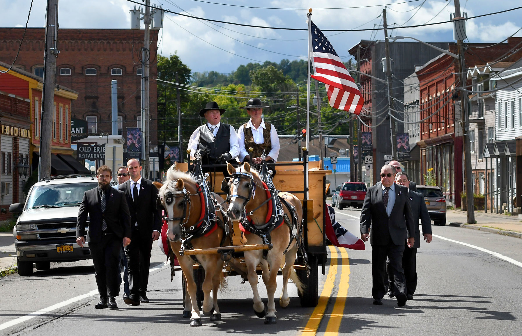 Steve McLoud Funeral 1.JPG